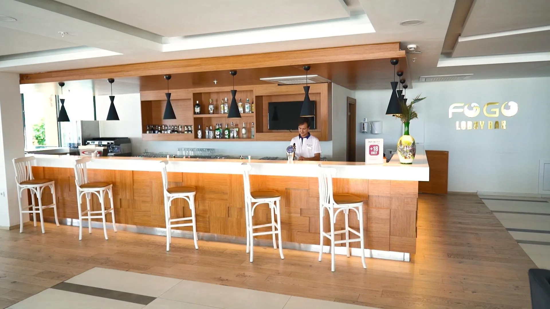 Infinity By Yelken Hotel Kusadasi 5*,